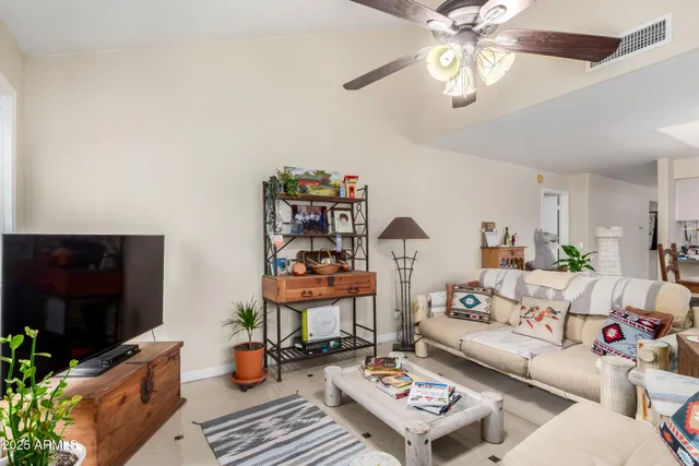 $320,000 | 1222 West Baseline Road, Unit 129, Tempe, AZ 85283