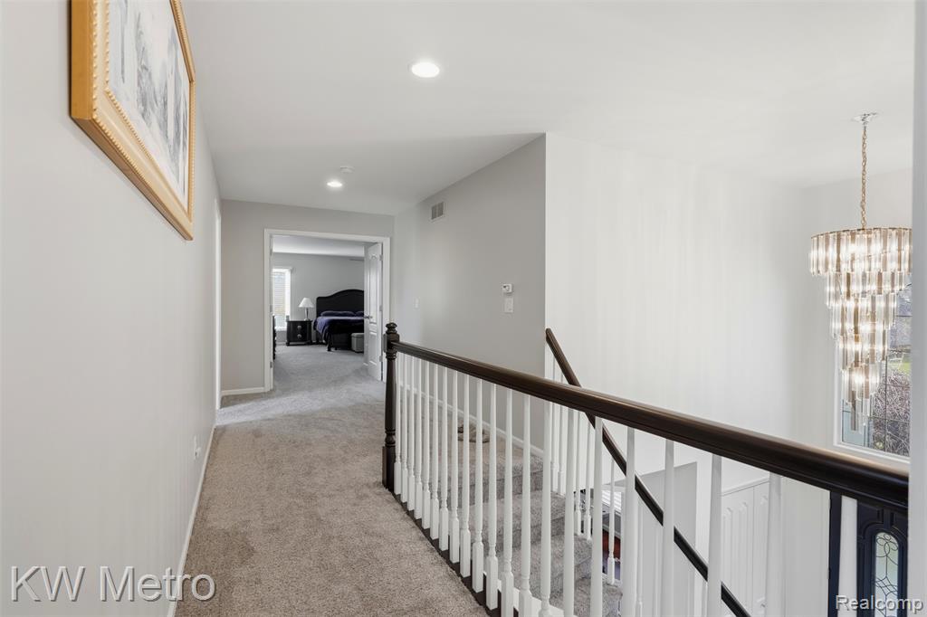 887 Grovecrest Rochester Hills, MI 48307 - Photo 20 of 42