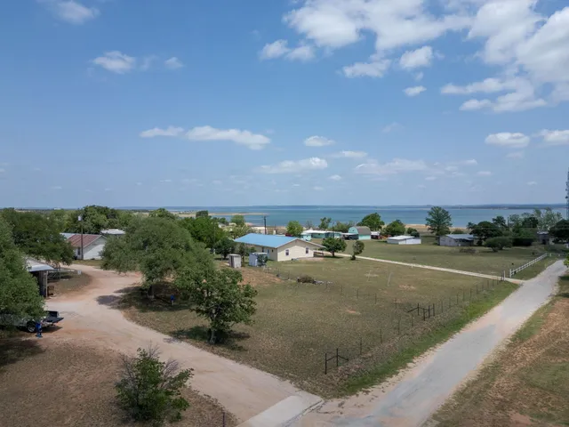 $89,000 | 128-130 Golden Harvest, Buchanan Dam, TX 78609