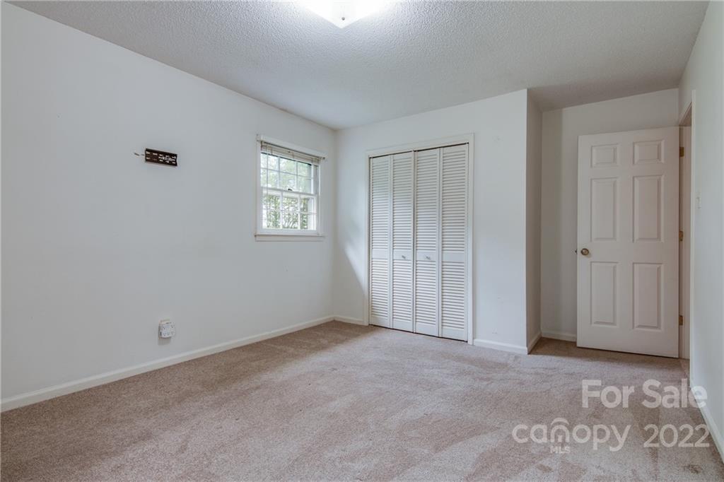 5338 Mt Gallant Road Rock Hill, SC 29732 - Photo 18 of 31 a view of an empty room with a window