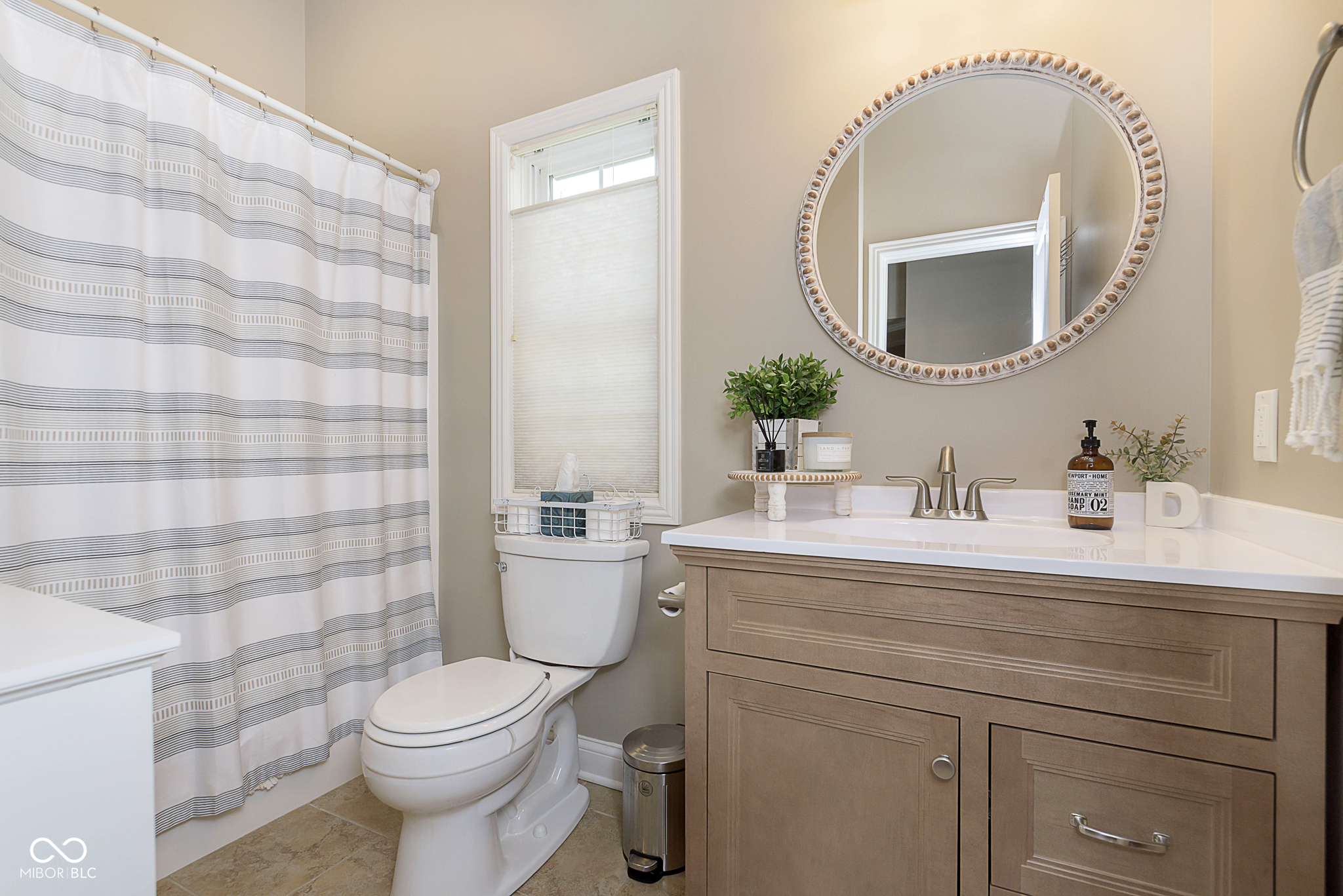 15254 Kampen Circle Carmel, IN 46033 - Photo 16 of 32