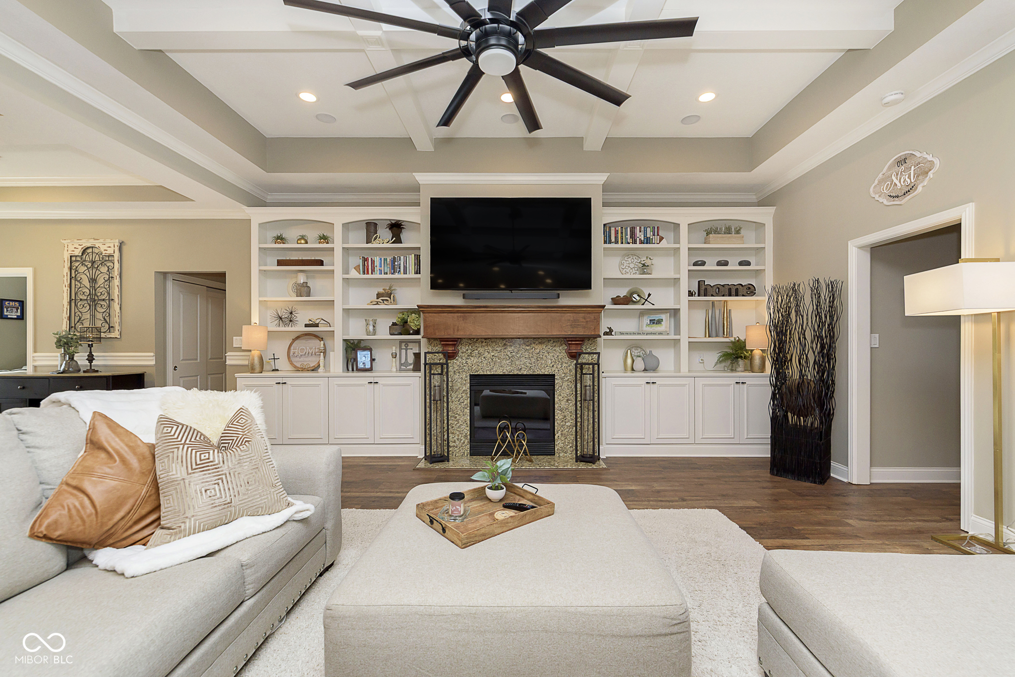 15254 Kampen Circle Carmel, IN 46033 - Photo 4 of 32