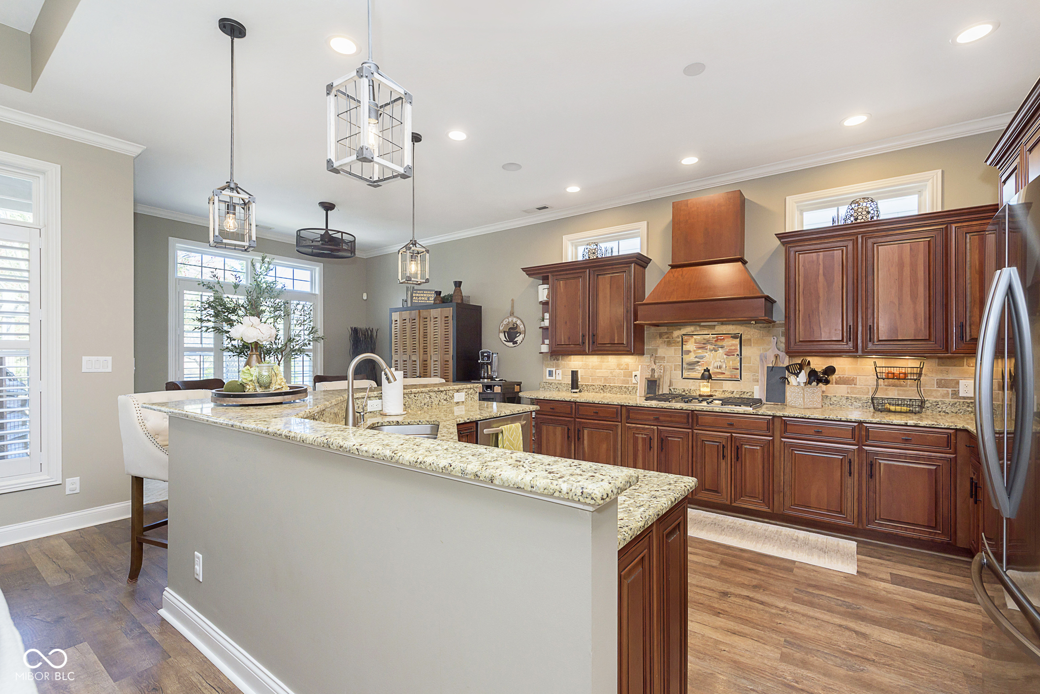 15254 Kampen Circle Carmel, IN 46033 - Photo 6 of 32