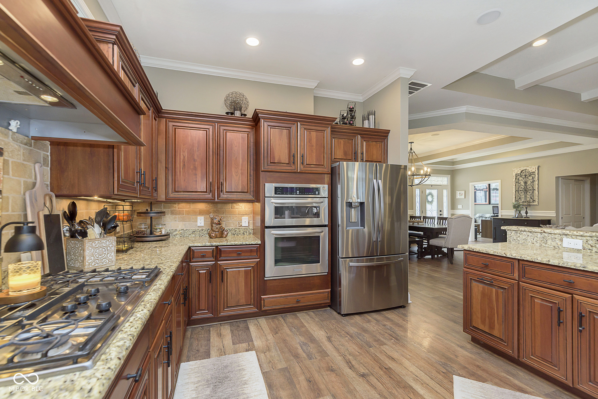 15254 Kampen Circle Carmel, IN 46033 - Photo 9 of 32