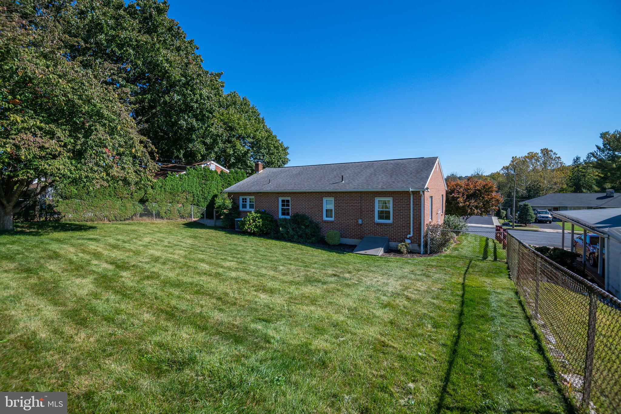 1621 Commonwealth Boulevard Reading, PA 19607 - Photo 29 of 30