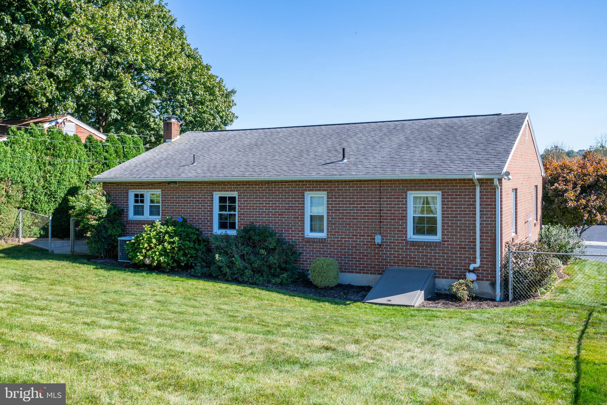 1621 Commonwealth Boulevard Reading, PA 19607 - Photo 30 of 30