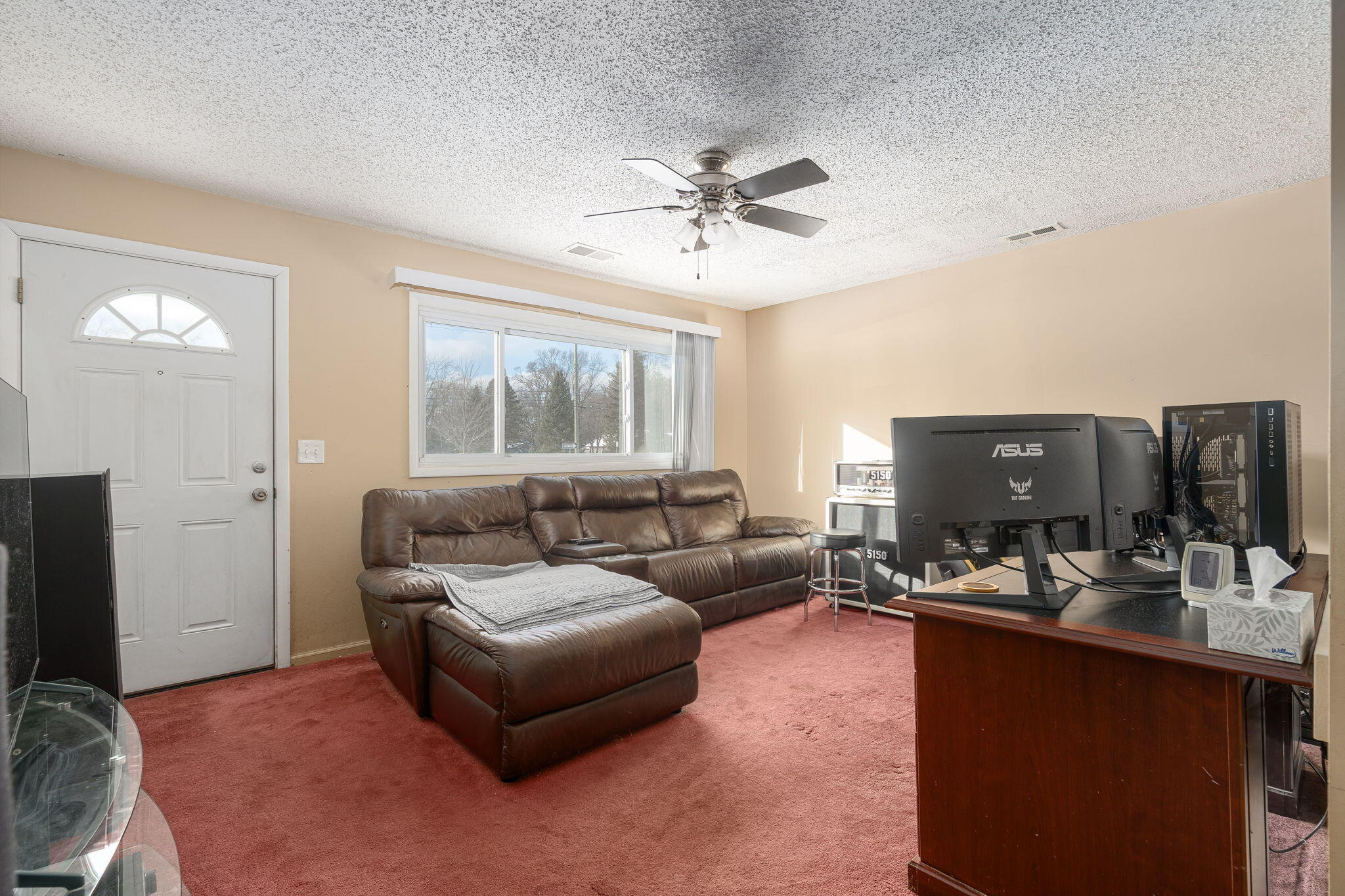 3197 Crooks Road Rochester Hills, MI 48309 - Photo 12 of 28 12-web-or-mls-Interiors (04 of 19)