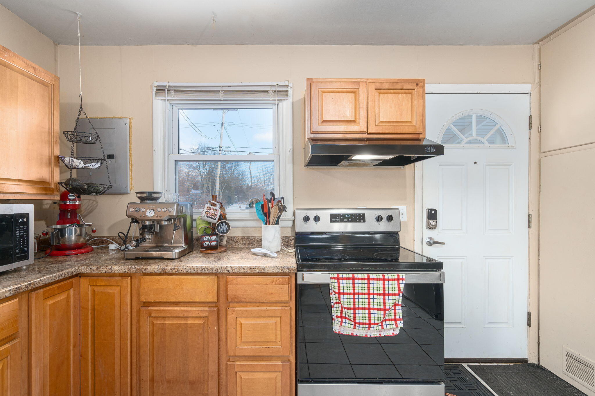 3197 Crooks Road Rochester Hills, MI 48309 - Photo 17 of 28 17-web-or-mls-Interiors (09 of 19)