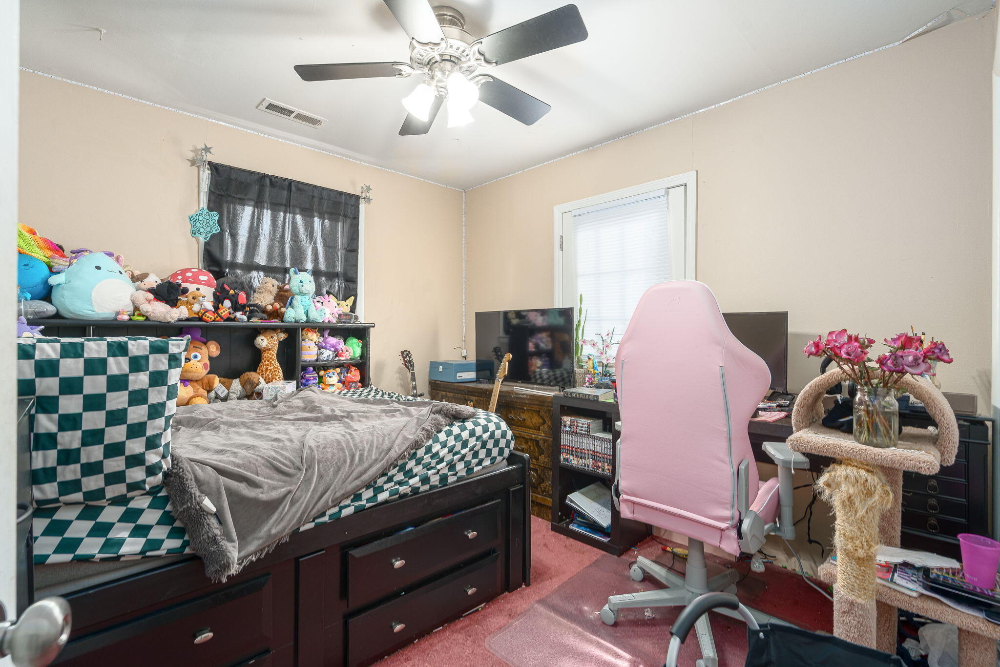 3197 Crooks Road Rochester Hills, MI 48309 - Photo 26 of 28 26-web-or-mls-Interiors (18 of 19)