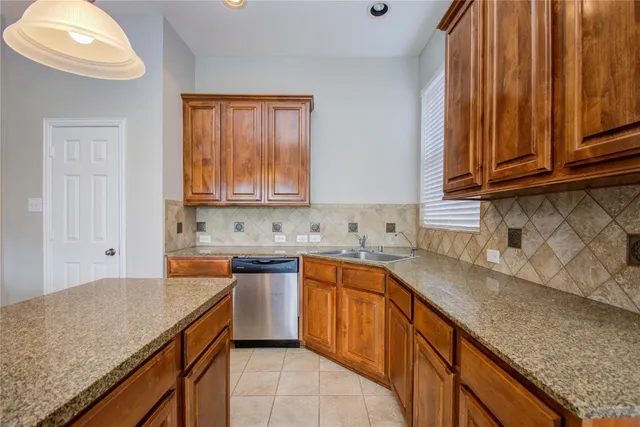 $2,995 | 18015 Darling Point Court, Cypress, TX 77429