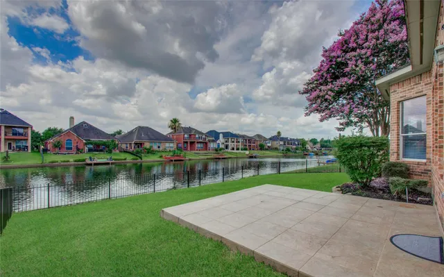 $2,995 | 18015 Darling Point Court, Cypress, TX 77429