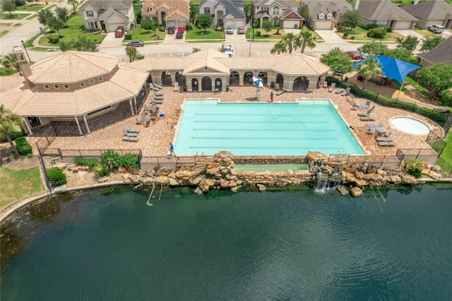 $2,995 | 18015 Darling Point Court, Cypress, TX 77429