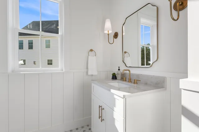 $1,599,000 | 19 Paulsen Drive, Scarborough, ME 04074