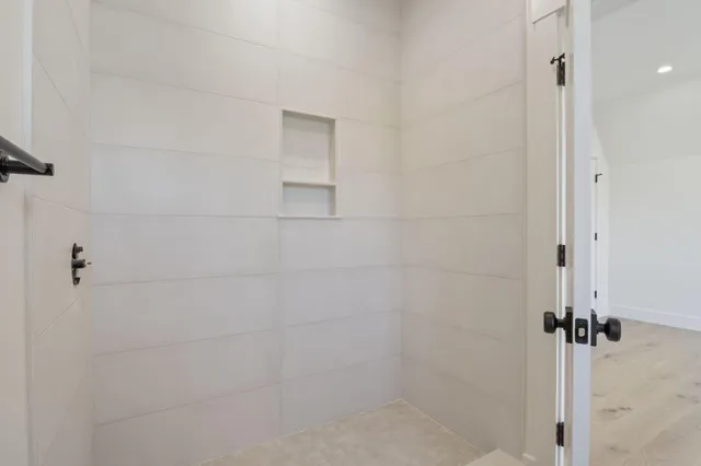 $1,599,000 | 19 Paulsen Drive, Scarborough, ME 04074