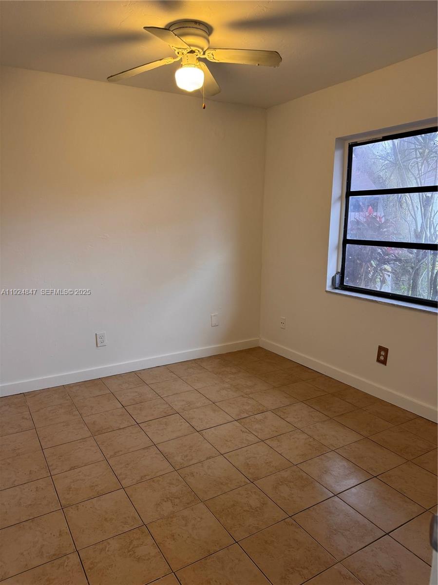 3625 Southwest 70th Avenue, Unit 23X Miramar, FL 33023 - Photo 15 of 17