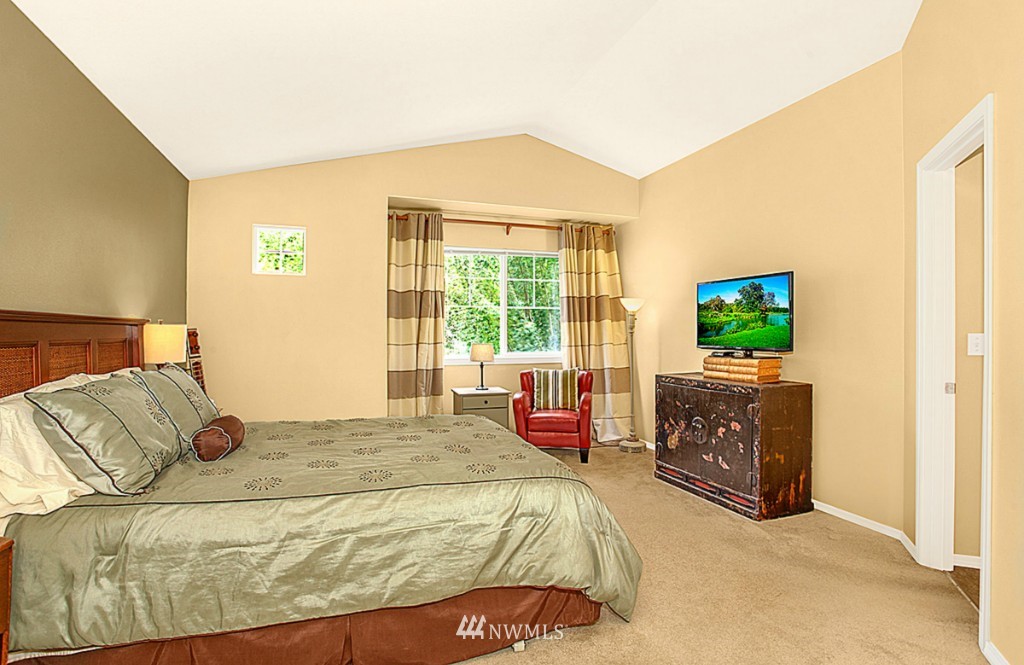22724 30th Court Southeast Bothell, WA 98021 - Photo 13 of 19