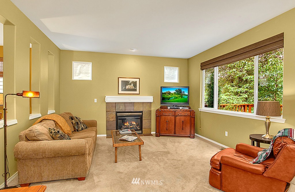 22724 30th Court Southeast Bothell, WA 98021 - Photo 9 of 19