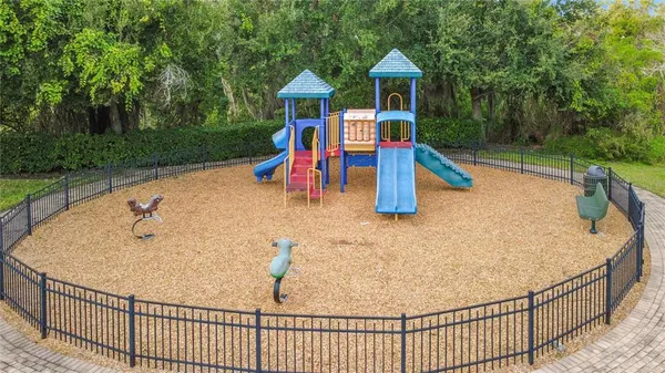 $980,000 | 15327 Heron Hideaway Circle, Winter Garden, FL 34787