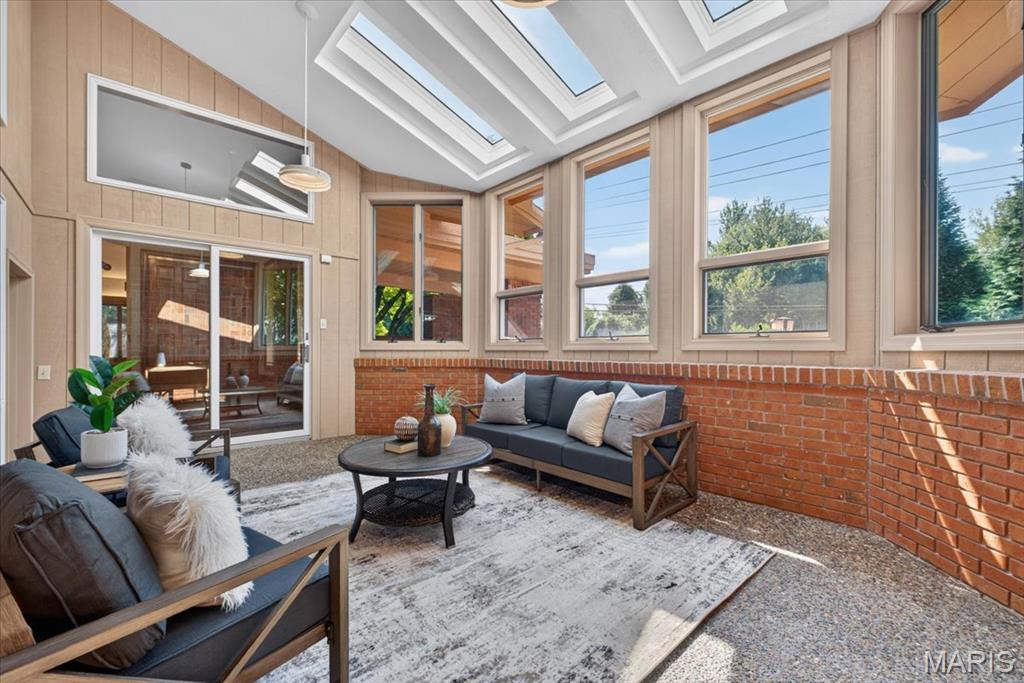 11441 Ladue Road St. Louis, MO 63141 - Photo 7 of 74 Gallery Image 7