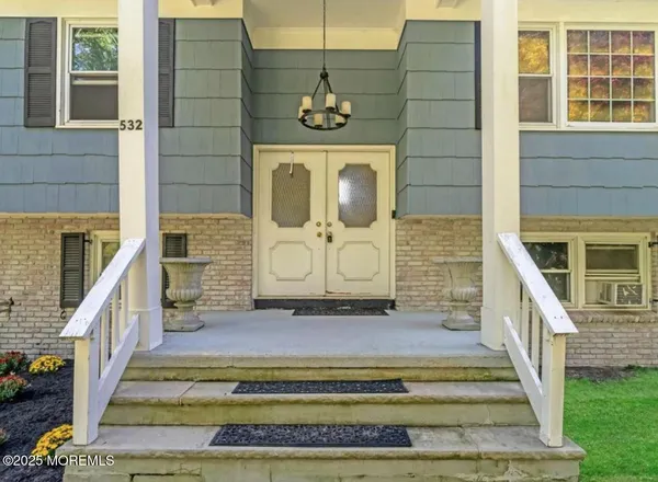 a view of a entryway door of the house