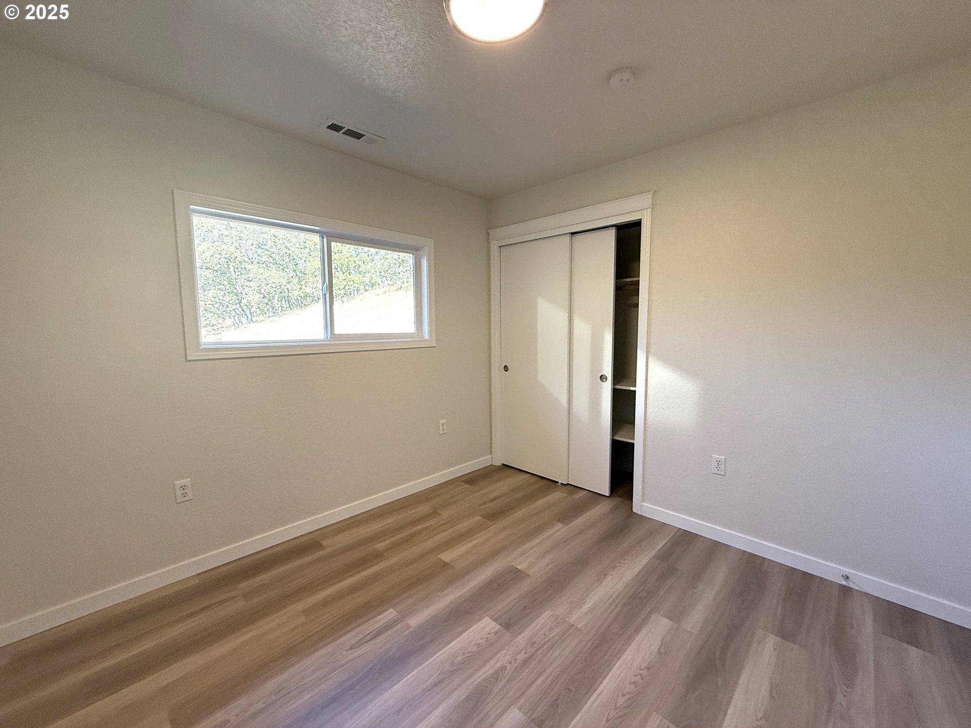 7978 North Bank Road Roseburg, OR 97470 - Photo 21 of 44