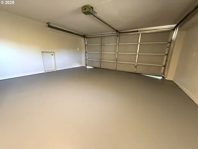 $599,000 | 7978 North Bank Road, Roseburg, OR 97470