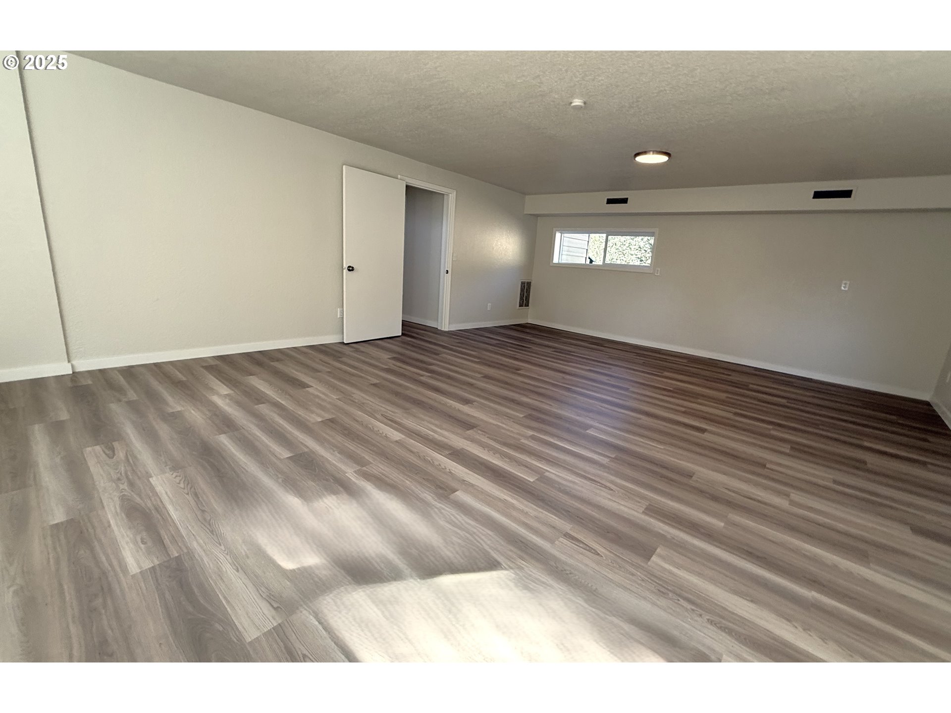 7978 North Bank Road Roseburg, OR 97470 - Photo 38 of 44