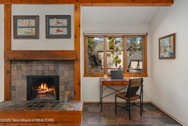 $1,350,000 | 4420 Berry Drive, Unit 3823, Wilson, WY 83014