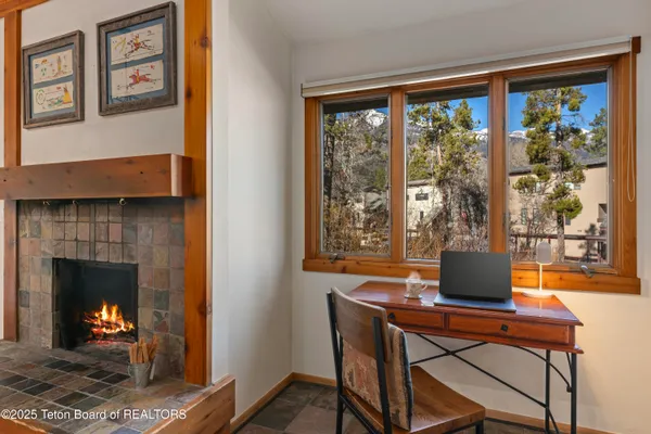 $1,350,000 | 4420 Berry Drive, Unit 3823, Wilson, WY 83014