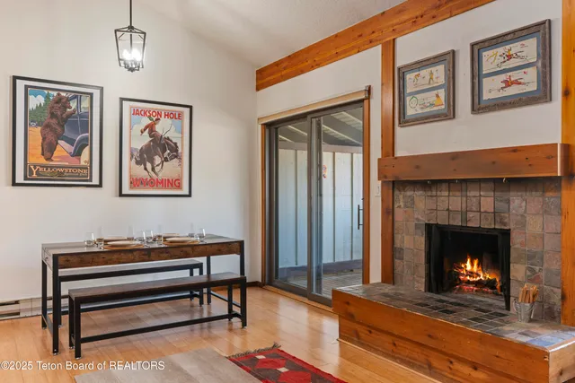 $1,350,000 | 4420 Berry Drive, Unit 3823, Wilson, WY 83014