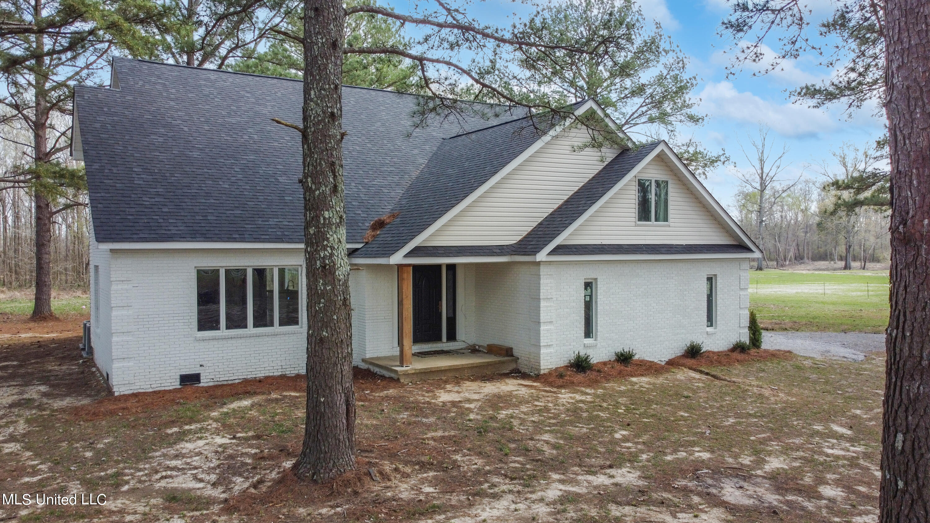 271 Clark Creek Road Brandon, MS 39047 - Photo 1 of 34 DJI_0610