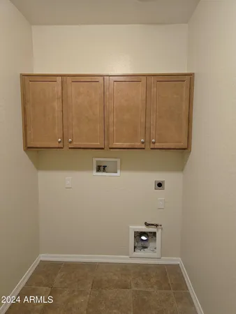 $2,450 | 6111 East Knolls Way North, Cave Creek, AZ 85331