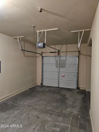 $2,450 | 6111 East Knolls Way North, Cave Creek, AZ 85331