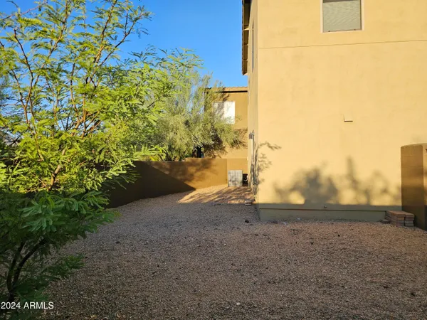 $2,450 | 6111 East Knolls Way North, Cave Creek, AZ 85331