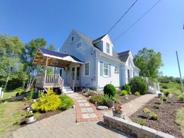 $689,000 | 717 Crystal Road, Crystal, ME 04747