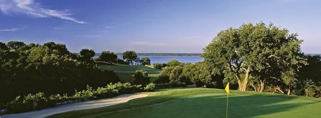 a big yard with lots of green space and plants