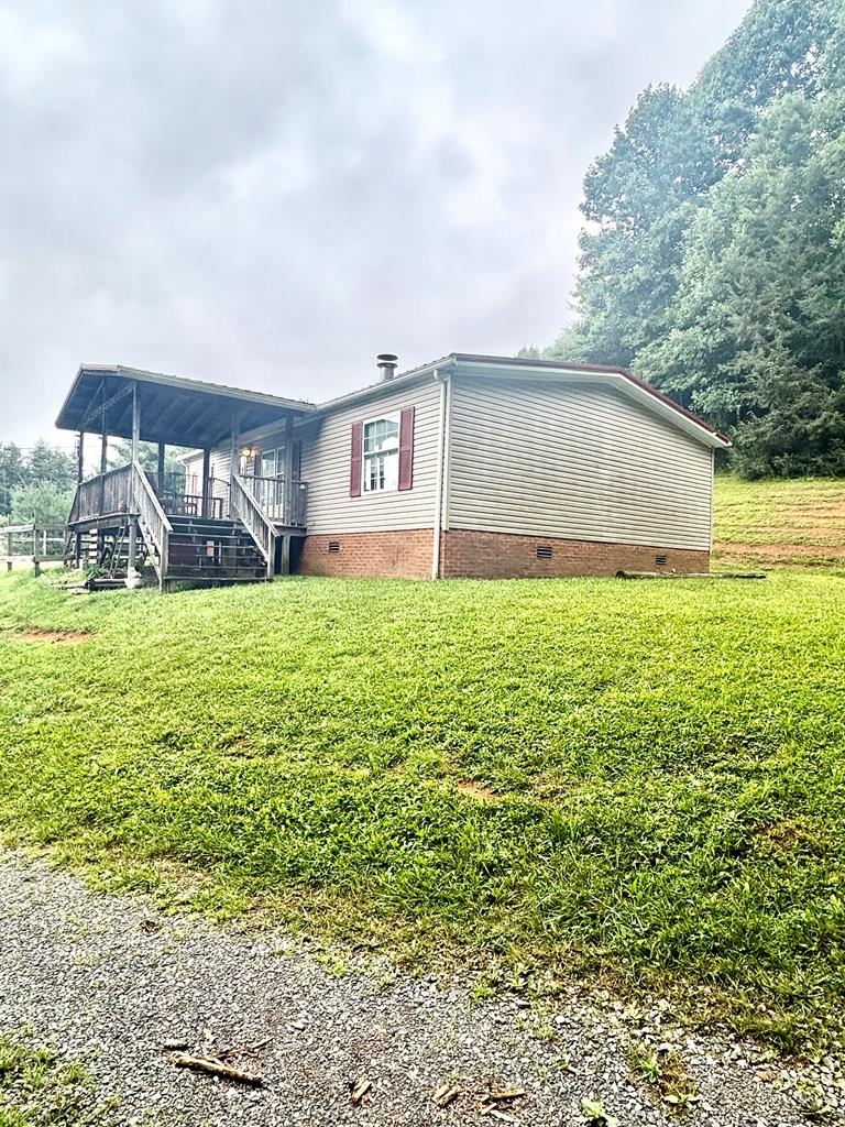 819 Crowe Hollow Road Atkins, VA 24311 - Photo 17 of 20 Gallery Image 17