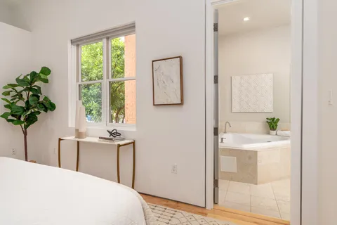 $975,000 | 1213 N Street Northwest, Unit A, Washington, DC 20005
