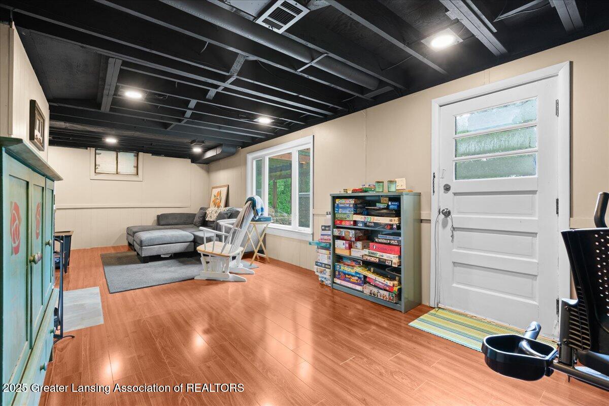1395 Biscayne Way Haslett, MI 48840 - Photo 25 of 43 39-Media Jett - 39