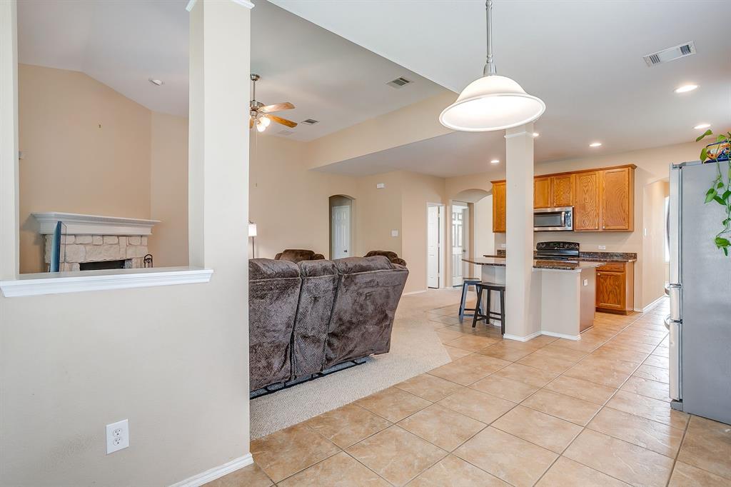 3601 Hudgins Ranch Road Fort Worth, TX 76262 - Photo 18 of 40 Gallery Image 18