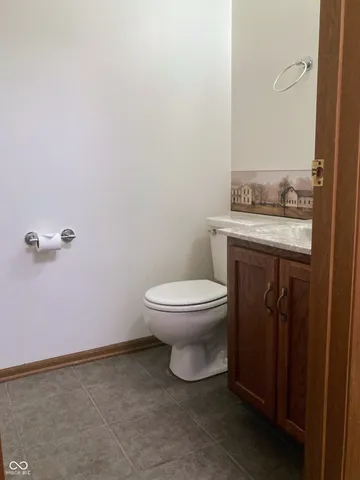 $199,900 | 1155 Paradise Court, Unit D, Greenwood, IN 46143