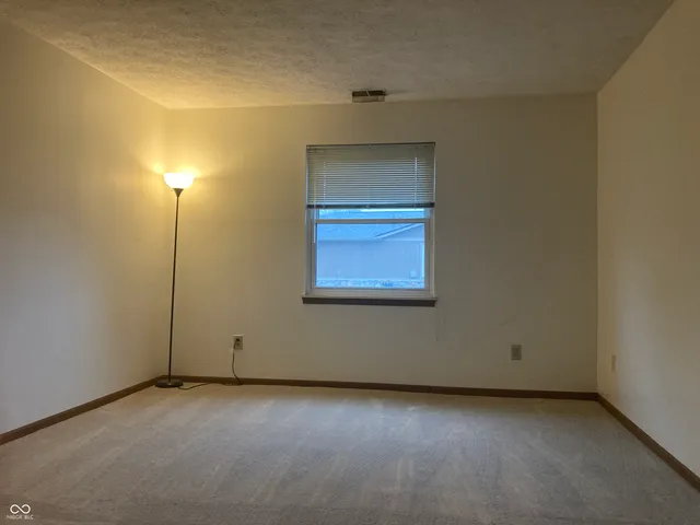 $199,900 | 1155 Paradise Court, Unit D, Greenwood, IN 46143