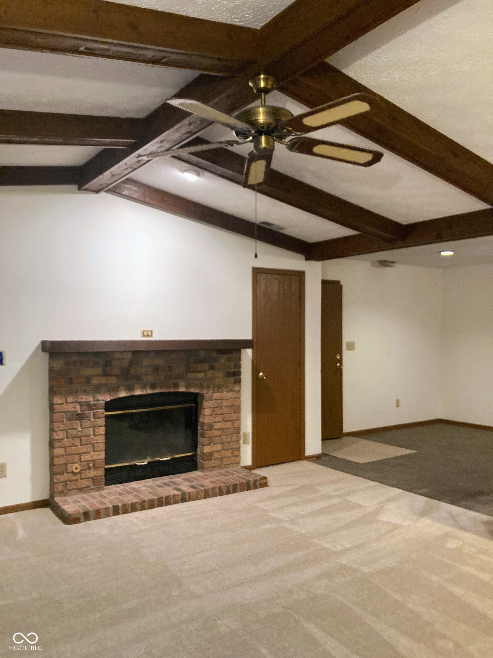 1155 Paradise Court, Unit D Greenwood, IN 46143 - Photo 4 of 23