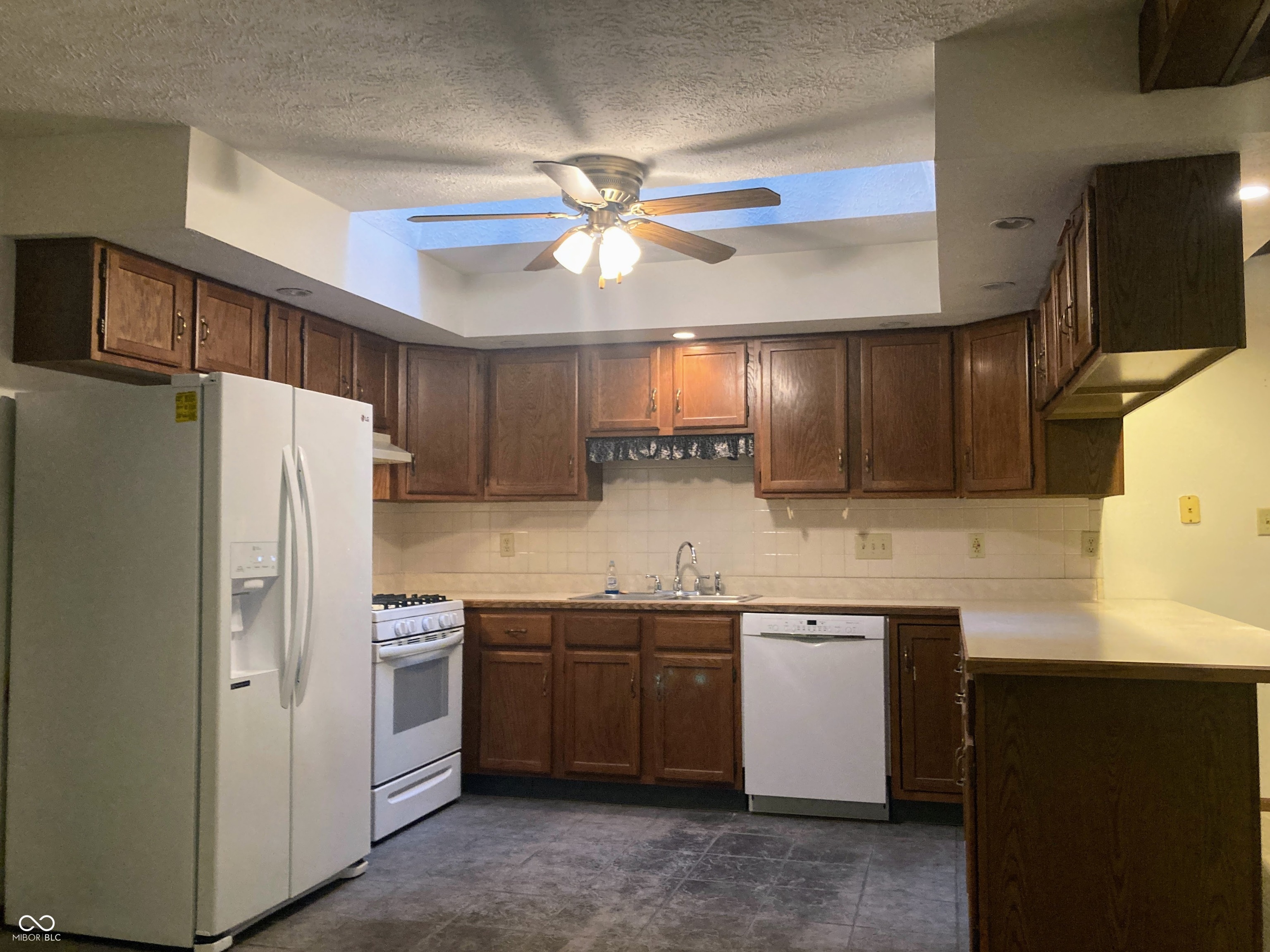 1155 Paradise Court, Unit D Greenwood, IN 46143 - Photo 8 of 23