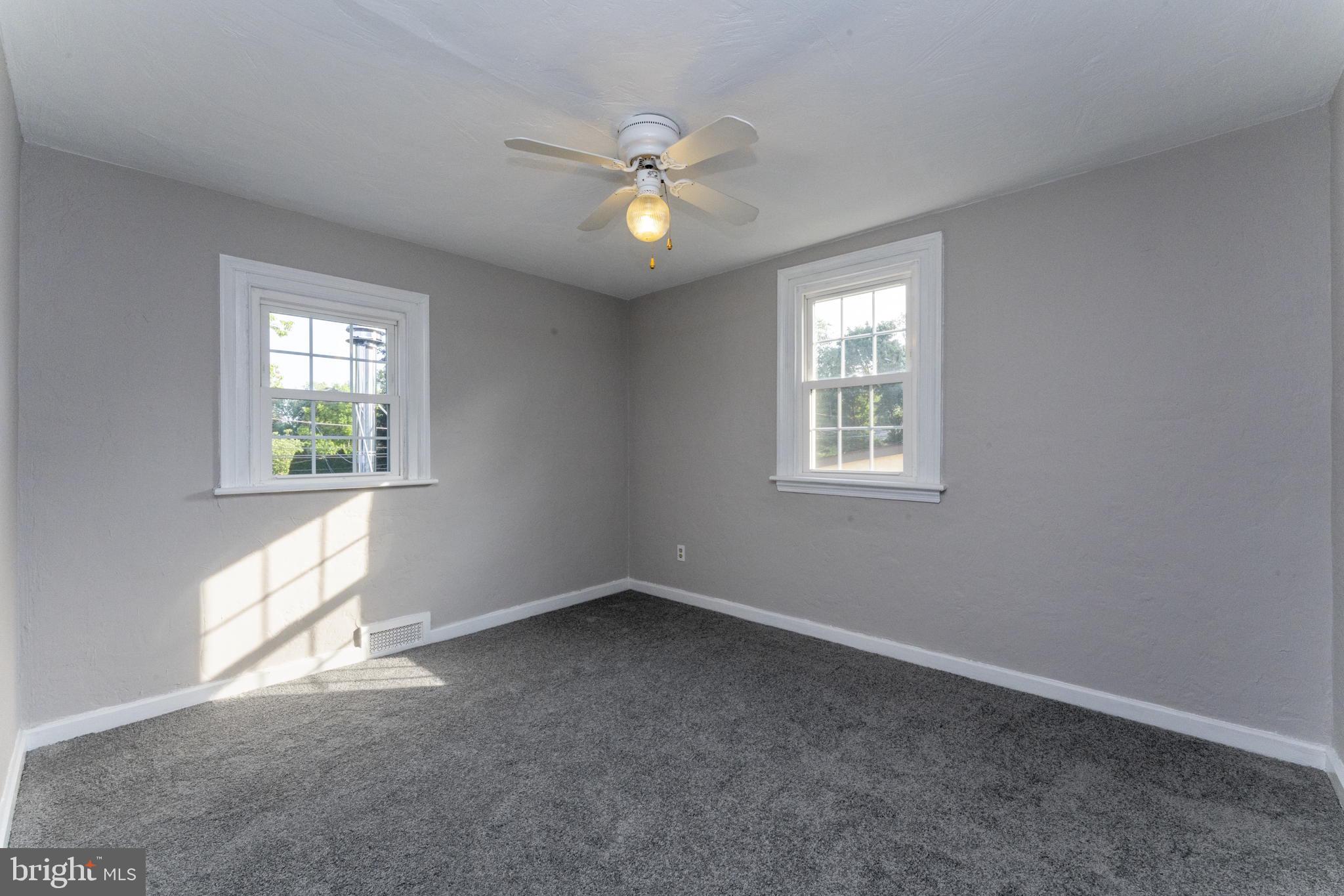 425 Hoover Road Ambler, PA 19002 - Photo 24 of 28