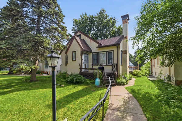 $320,000 | 4223 Nokomis Avenue, Minneapolis, MN 55406