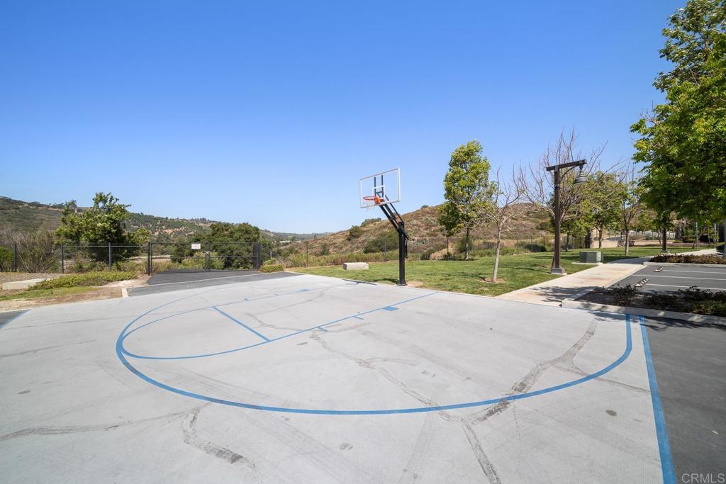 35113 Persano Place Fallbrook, CA 92028 - Photo 51 of 69