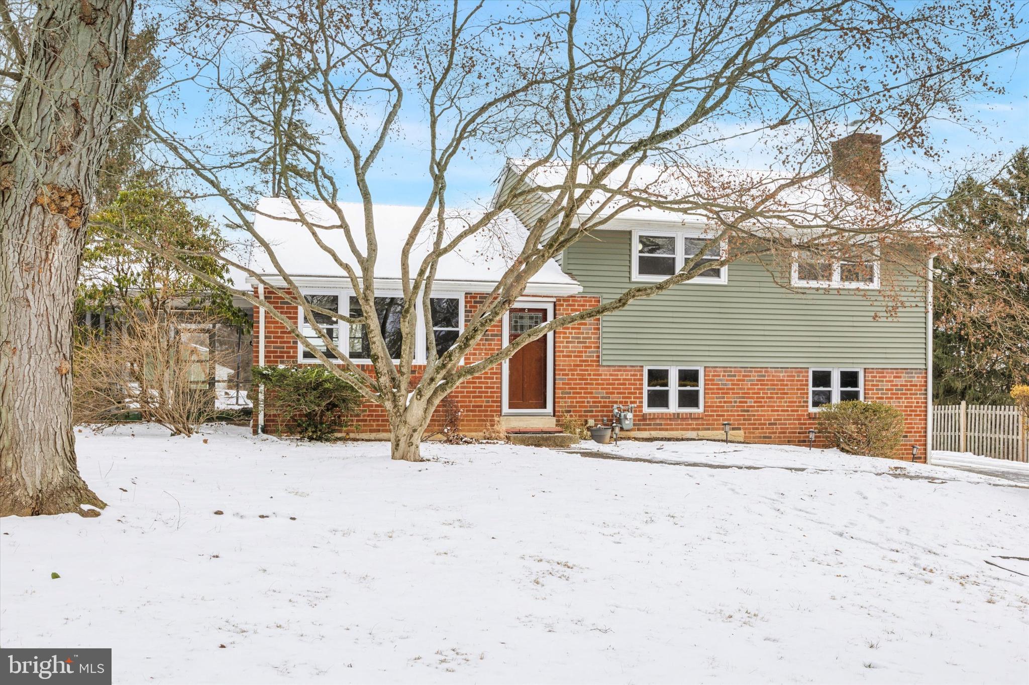 233 South Pennell Road Media, PA 19063 - Photo 1 of 34 Welcome Home!