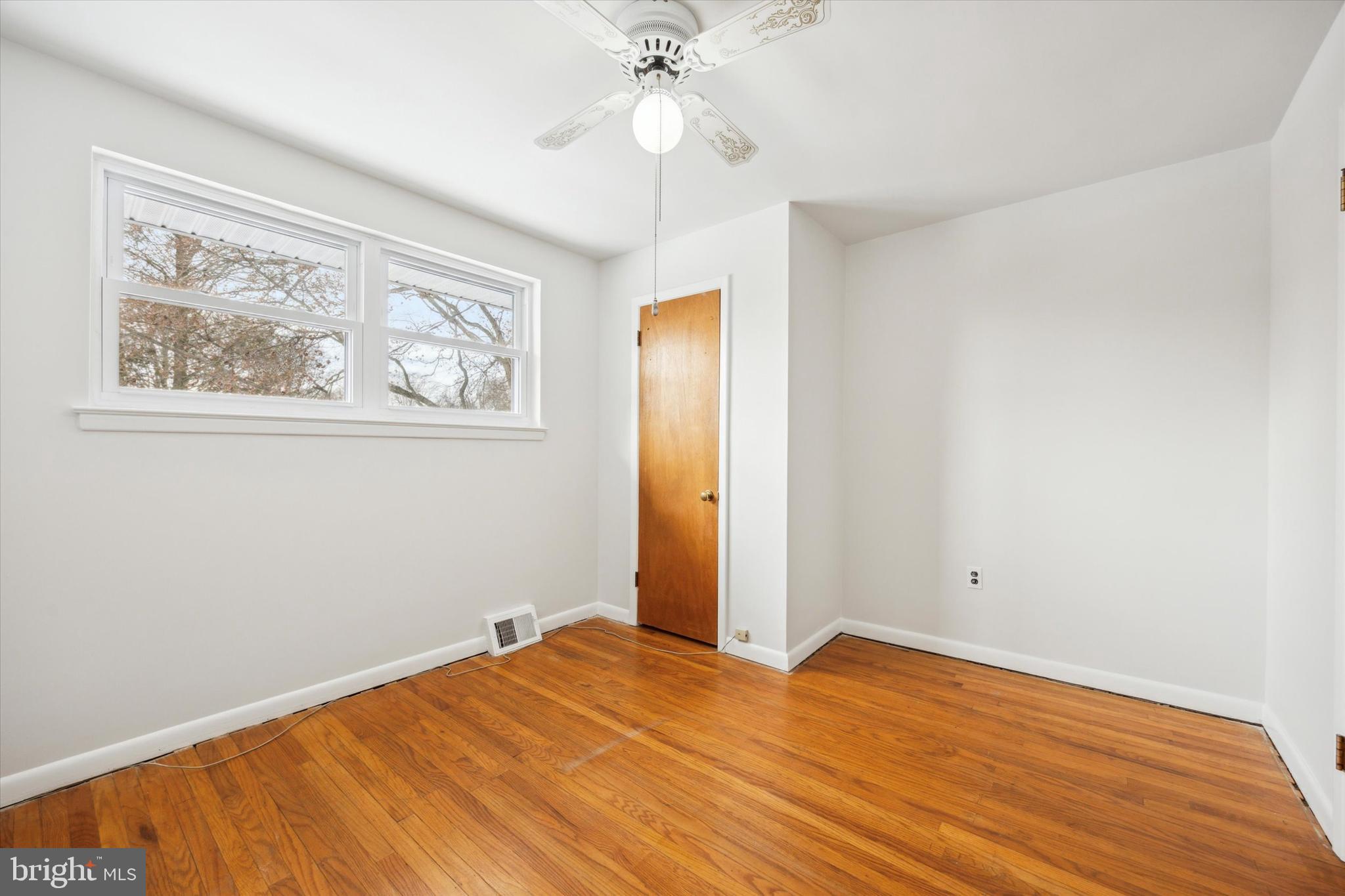 233 South Pennell Road Media, PA 19063 - Photo 17 of 34 Bedroom 2