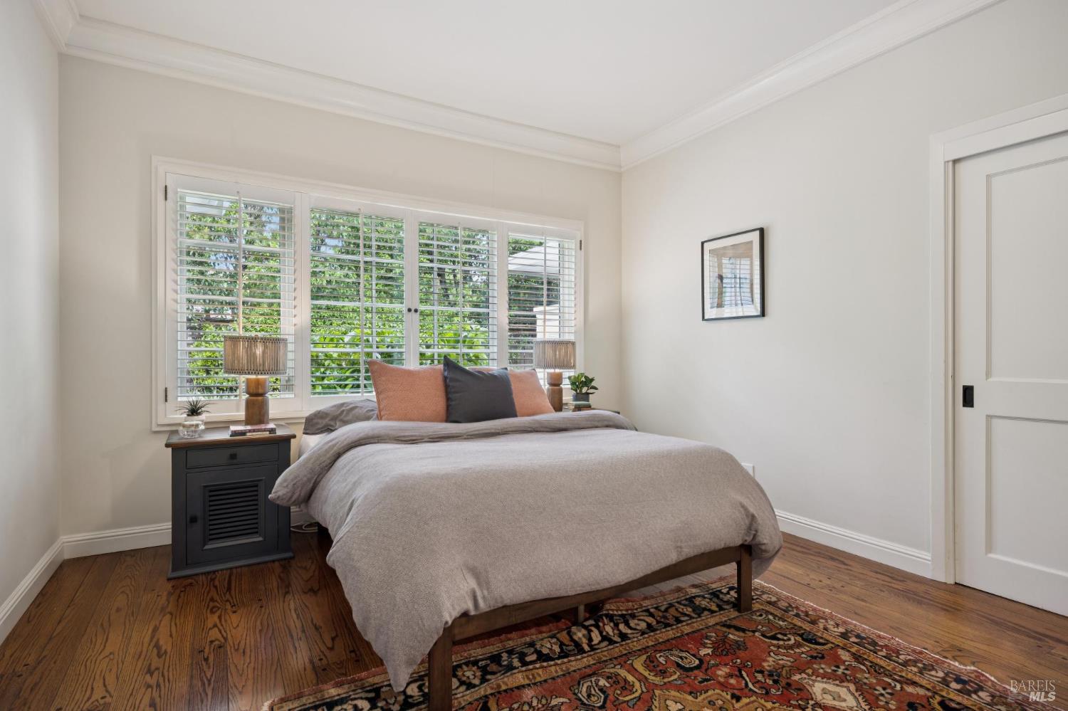 1199 Butterfield Road San Anselmo, CA 94960 - Photo 31 of 65 a bed room with a bed and a chair